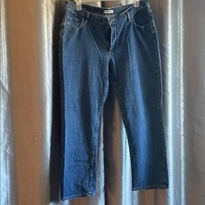 Riders Eased Straight leg Jeans